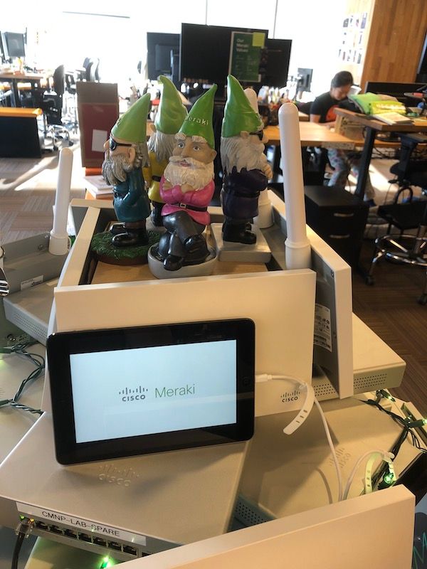 mv_switchmas_closeup.JPG mv_switchmas_closeup.JPG