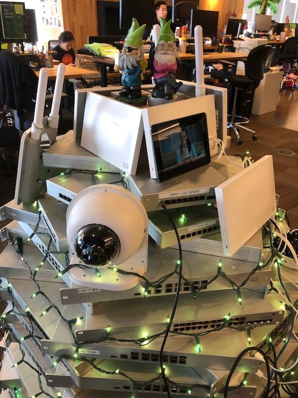 mv_switchmas.JPG mv_switchmas.JPG
